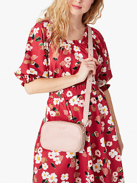 Kate Spade Astrid Medium Crossbody – New York Premium Outlet