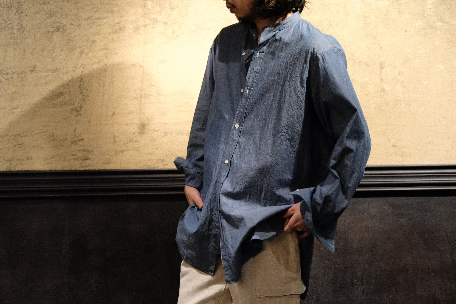 HEUGN 2023 S/S CHAMBRAY ROB BLUE