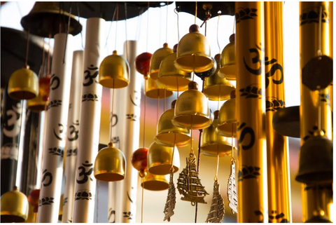 eastern golden wind chimes