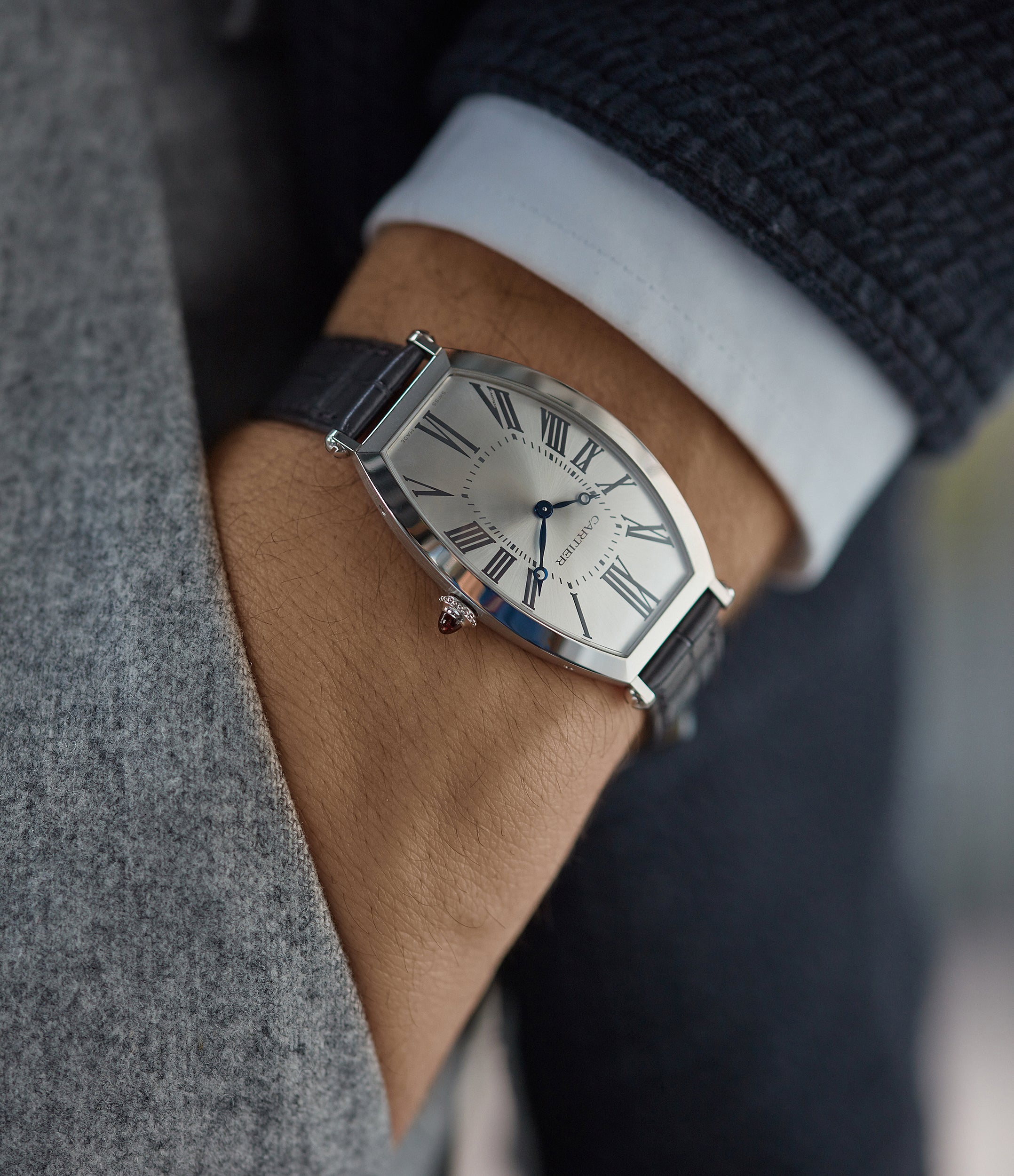 Cartier Tonneau Platinum | Buy rare 