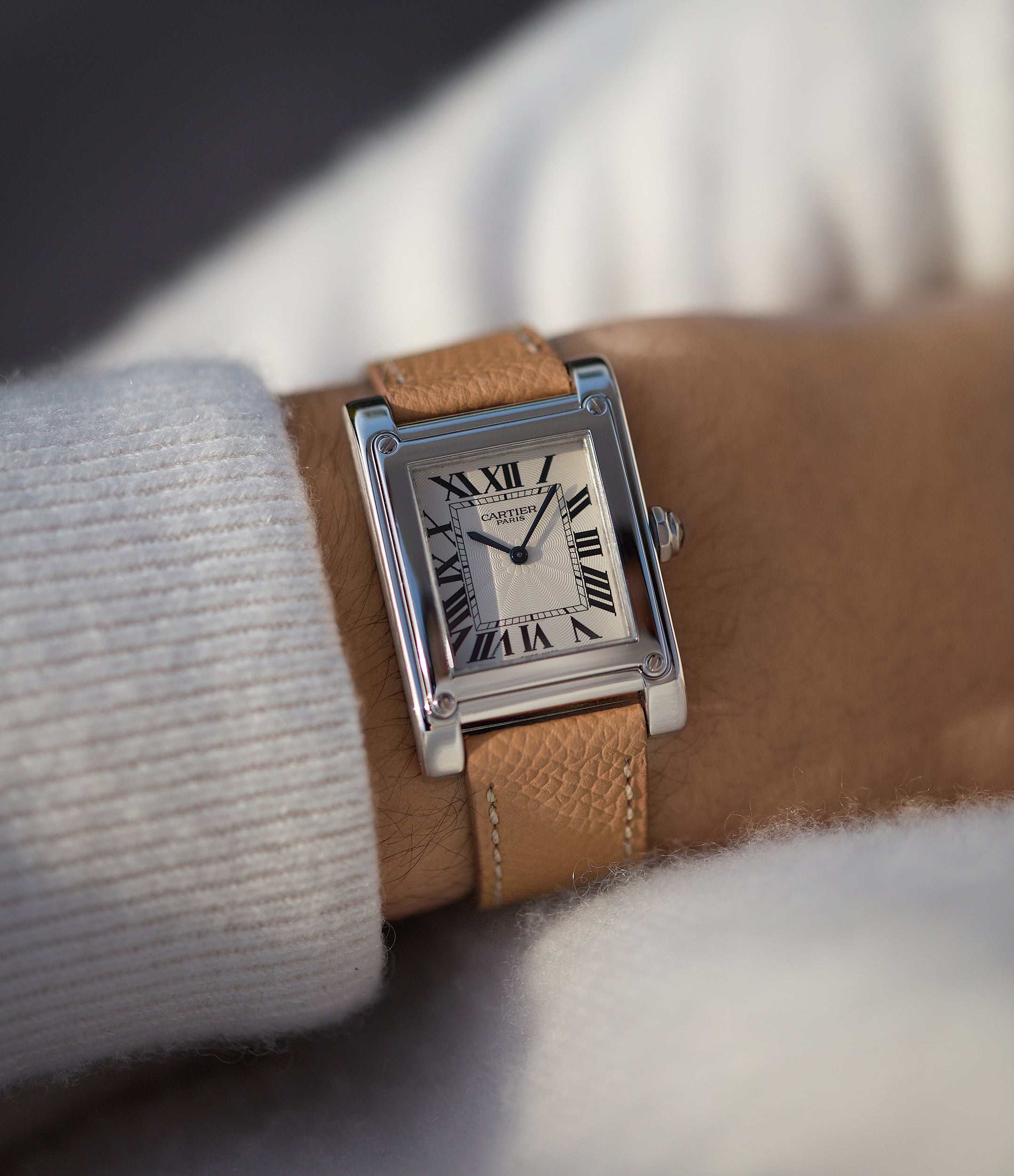 cartier tank a vis platinum