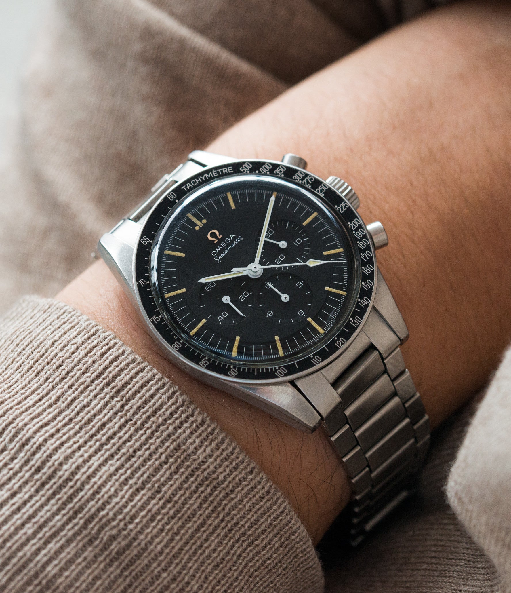 omega speedmaster ed white