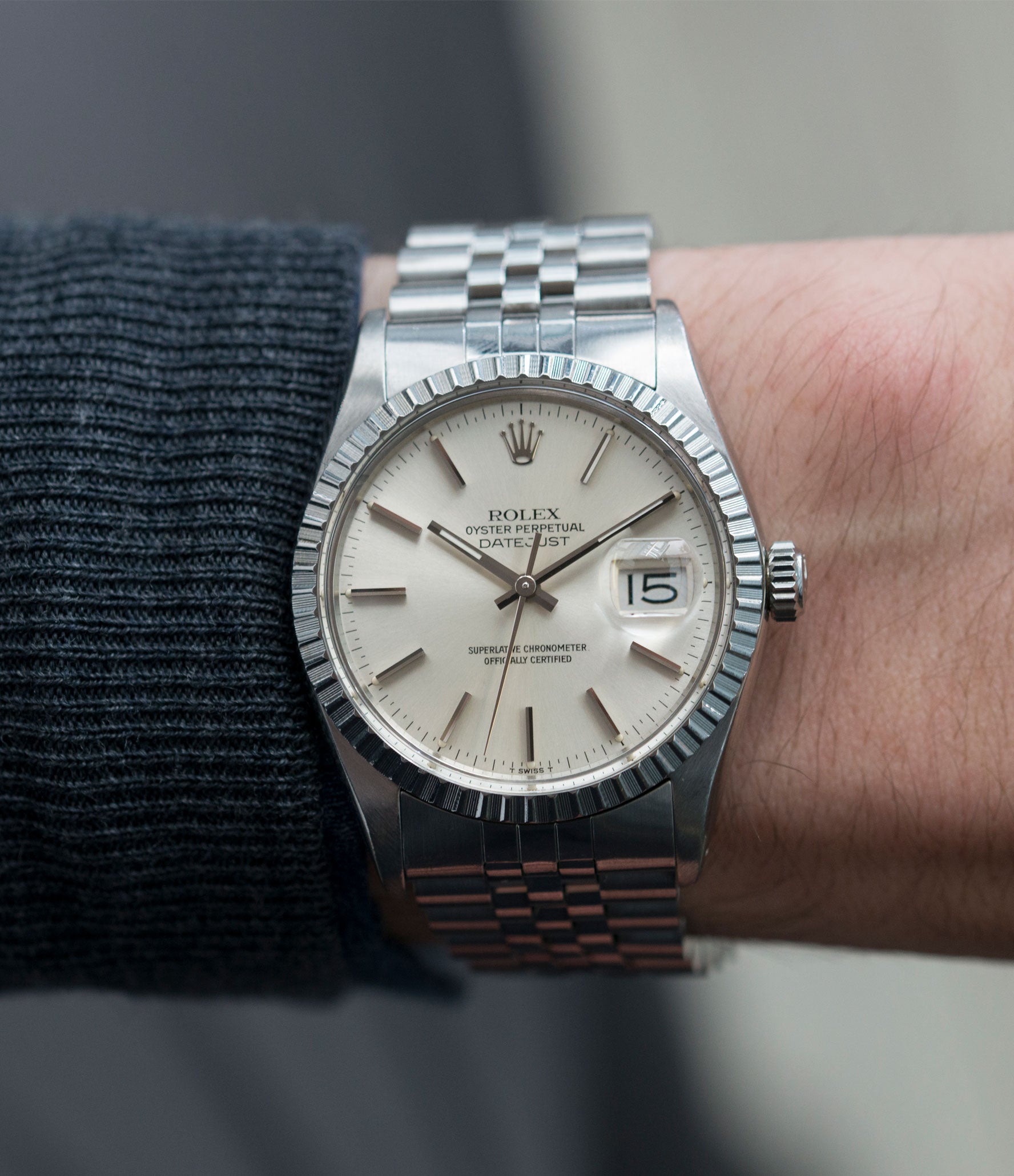 how to set the date on a rolex oyster perpetual datejust