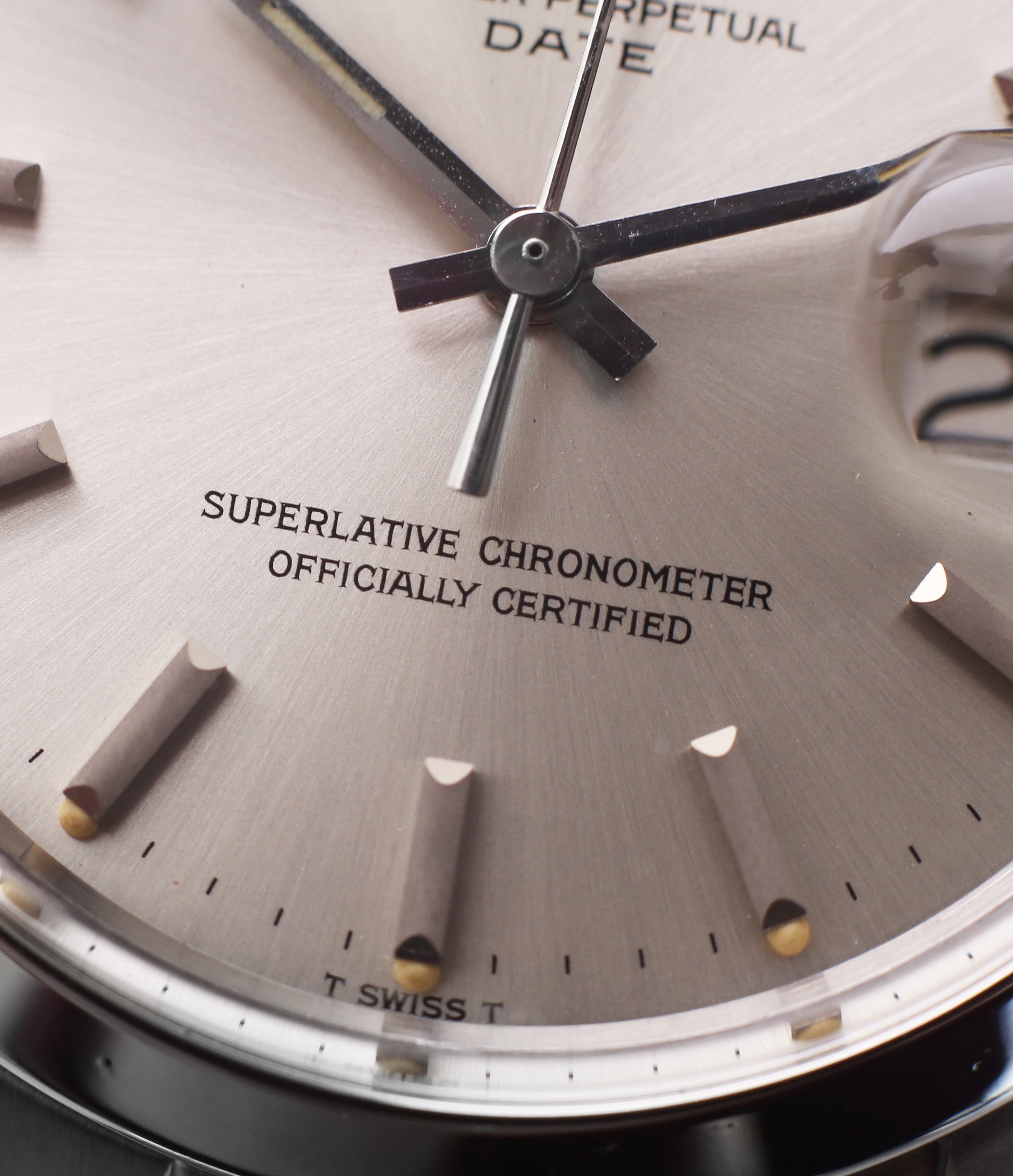 rolex oyster perpetual superlative chronometer officially certified swiss made