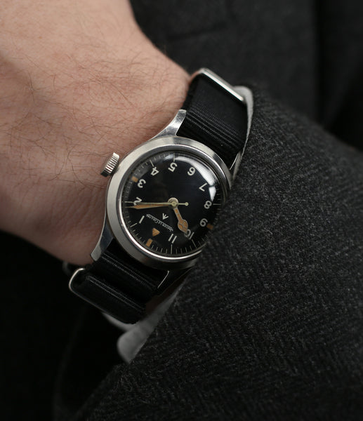 Buy vintage Jaeger Le-Coultre Mark XI 6B/346 watch | Buy JLC Mark 11