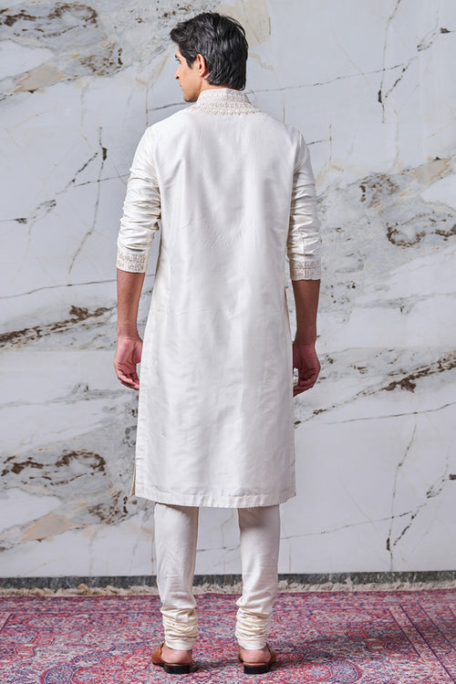 Buy Men Pakistani White Self Design Kurta With Pajama For Eid Online -  MSTV00354| Andaaz Fashion