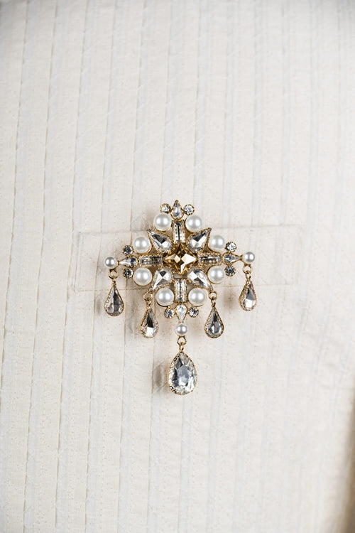 Brooch For Men | Buy Men'S Wedding Brooches At Best Prices In India |  Photos, Size & Colors – Tasva