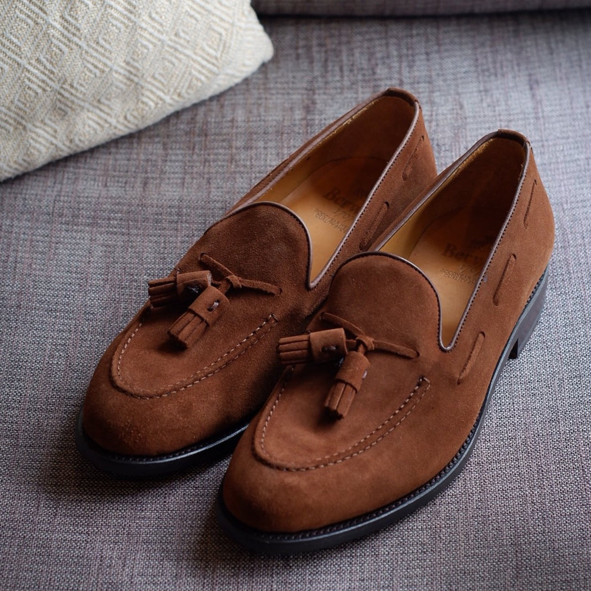 Berwick 1707 Tassel Loafers in Snuff Suede – Hardly Ever Found