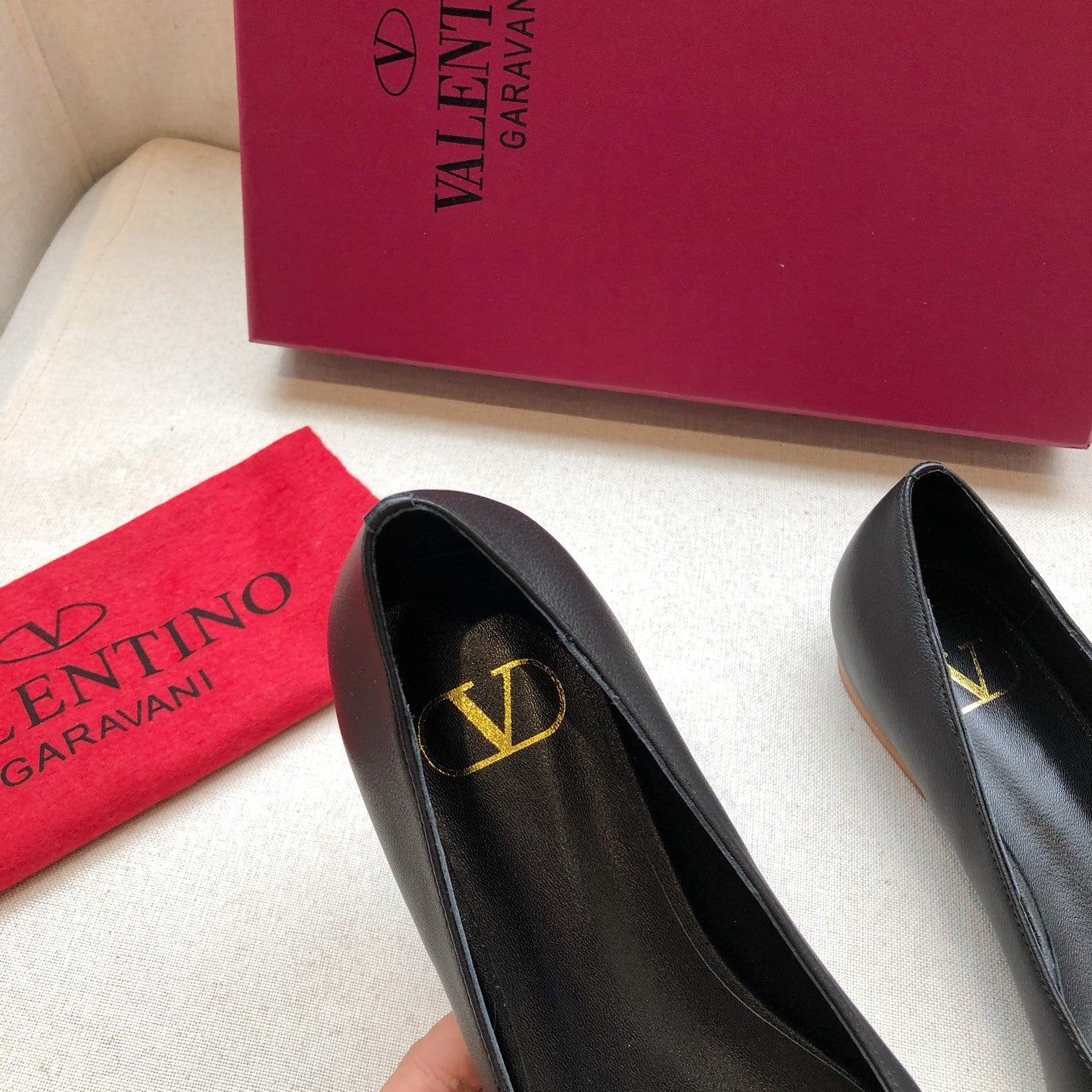 Valentino Fashion Leather Women Flat Shoes 10