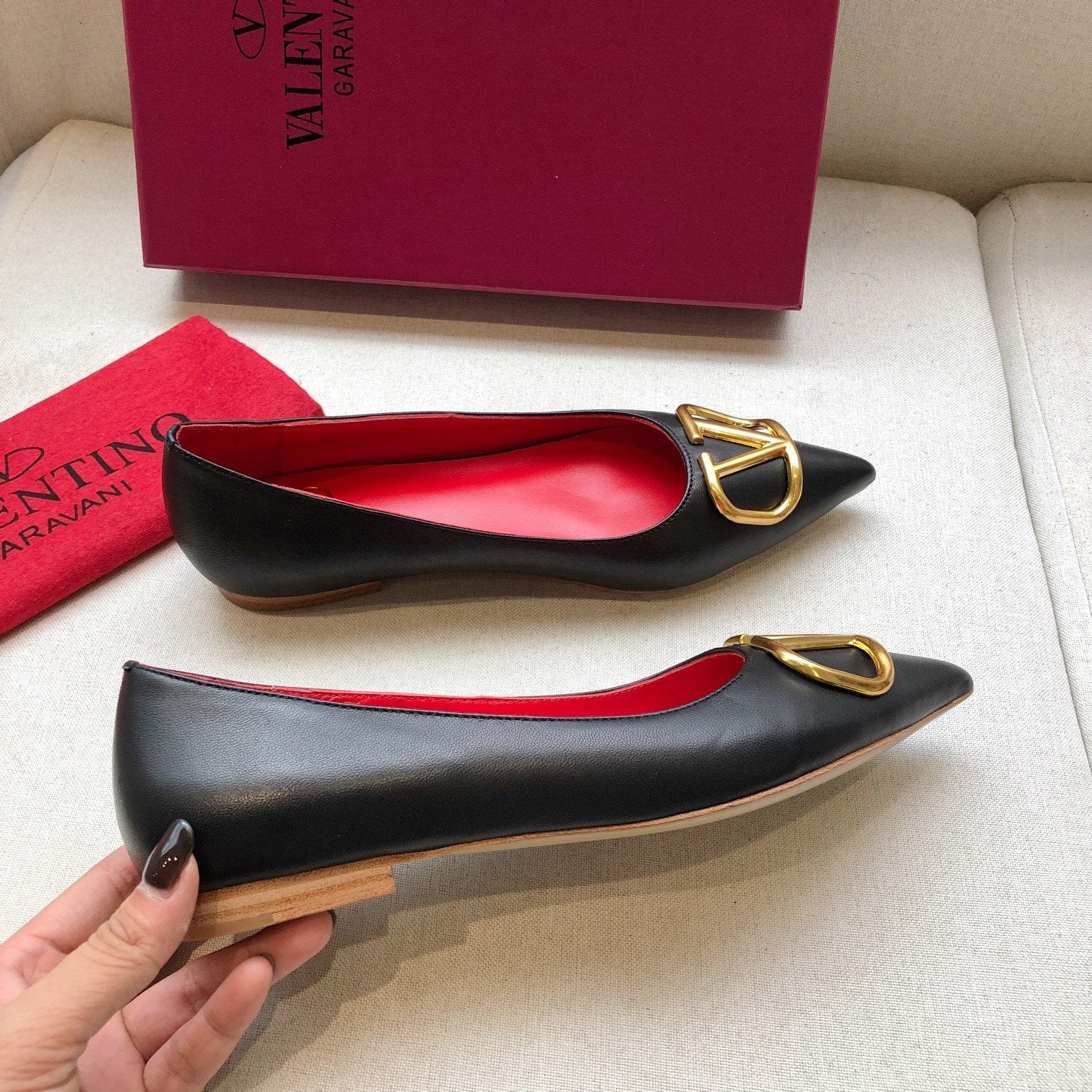 Valentino Fashion Leather Women Flat Shoes 07