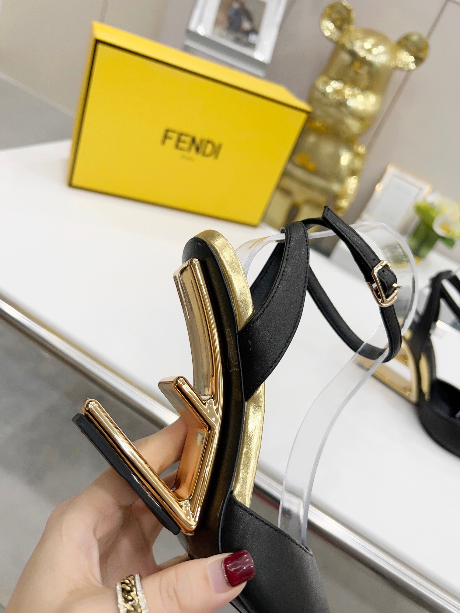 Fendi Fashion Women Casual Sandals Shoes 05