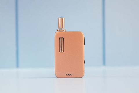 Vivant Vault Battery: Compact and powerful rechargeable 510 thread battery for your portable vaporizer. Easy to use with adjustable voltage settings.