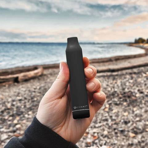 Experience the power of the Vivant Magneto—a compact, magnetic vaporizer designed for convenient vaping sessions on the go.