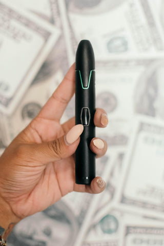 The Vivant VLeaf Go is a compact, portable dry herb vaporizer with a sleek design and user-friendly features.