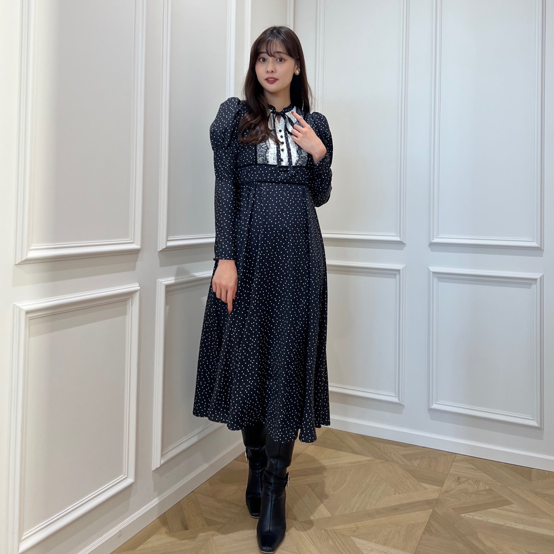 新しいコレクション herlipto Orangerie Dot Long Dress - ワンピース