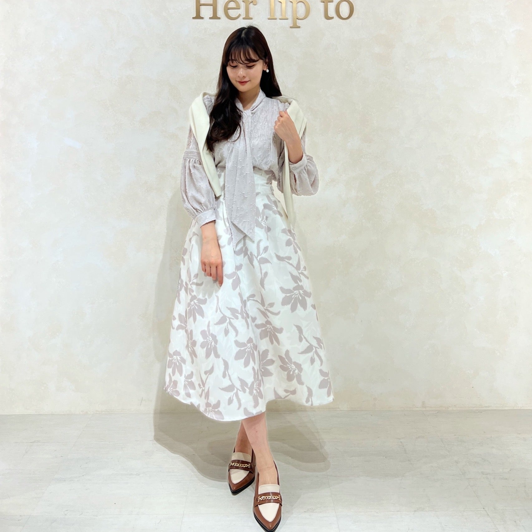 herlipto Lily Satin Volume Skirt