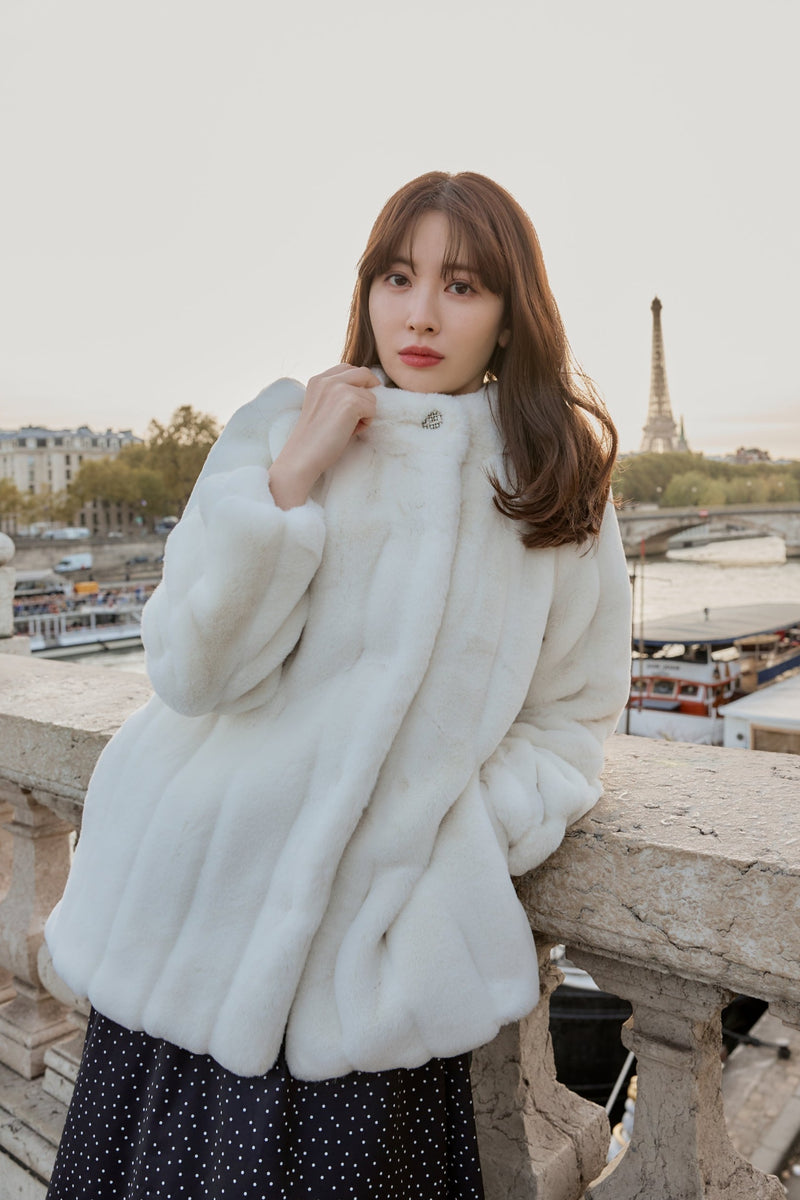 Her lip to ♡ Winter Love Faux Fur Coat