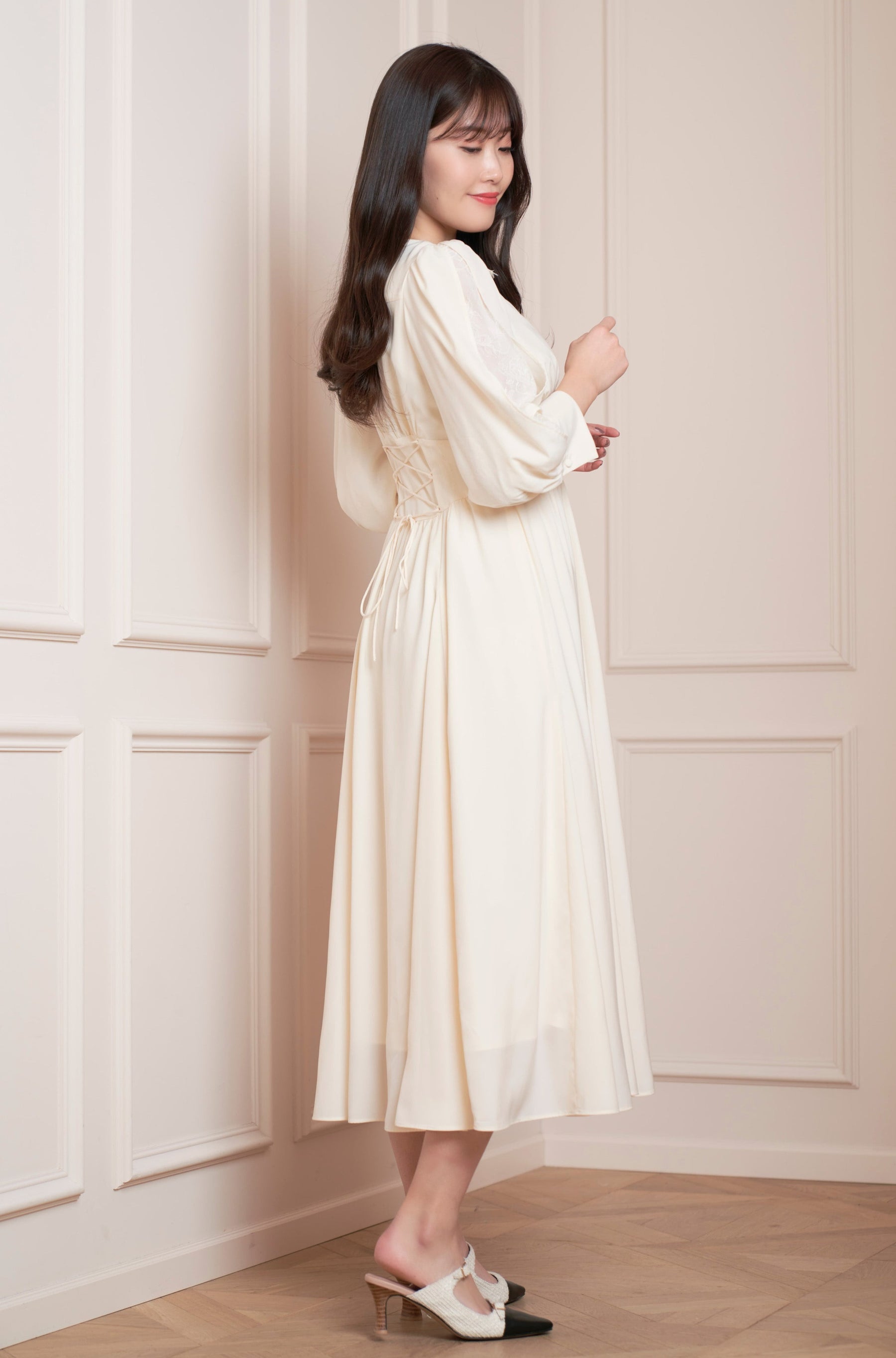 Herlipto Lace Sleeve Crepe Long Dress - ワンピース