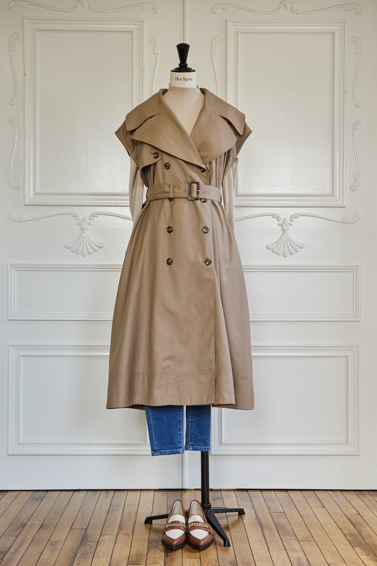 Sleeveless Twill Trench Dress | ovale.eu