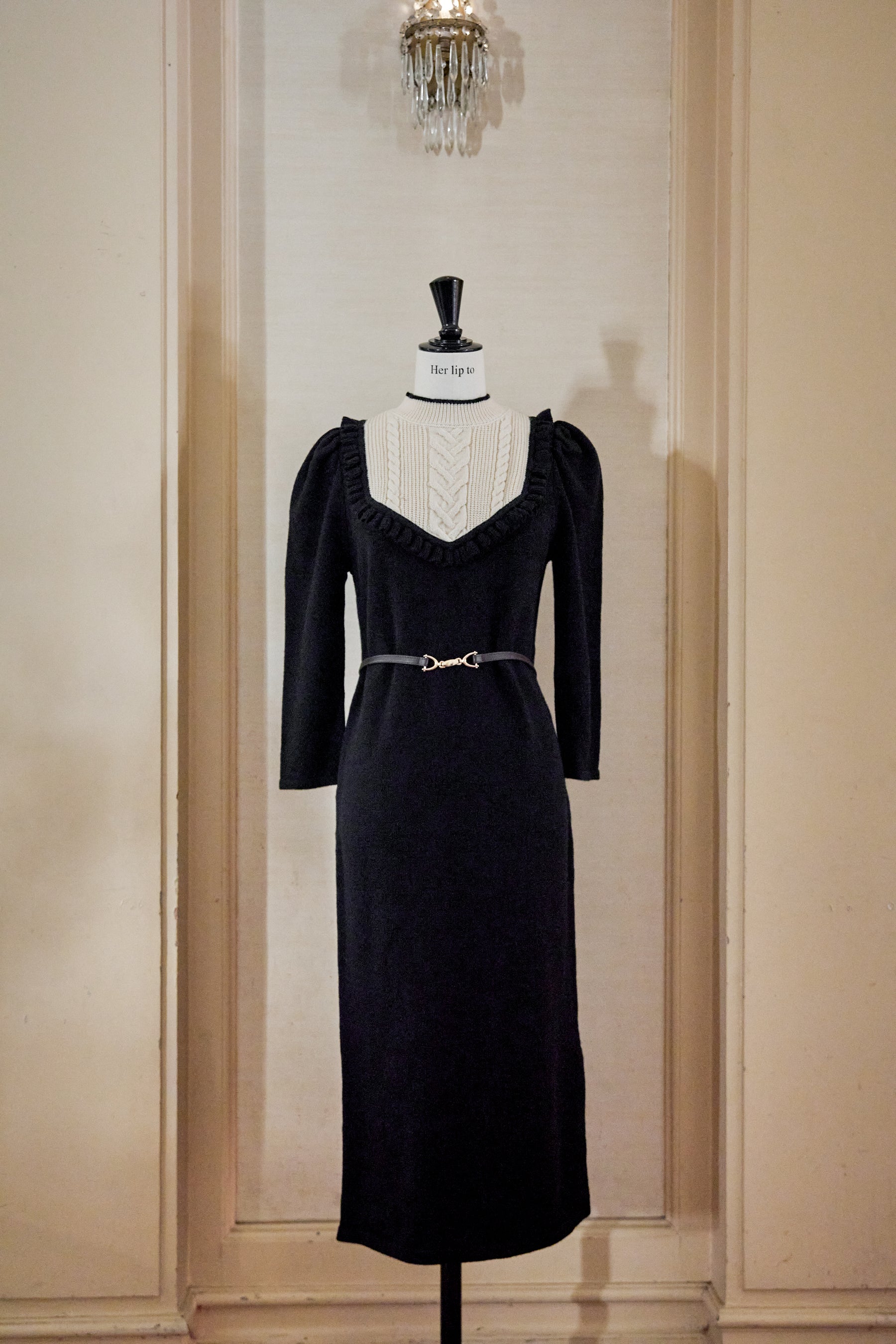 最大55%OFFクーポン herlipto Belted Ruffle Cable-Knit Dress