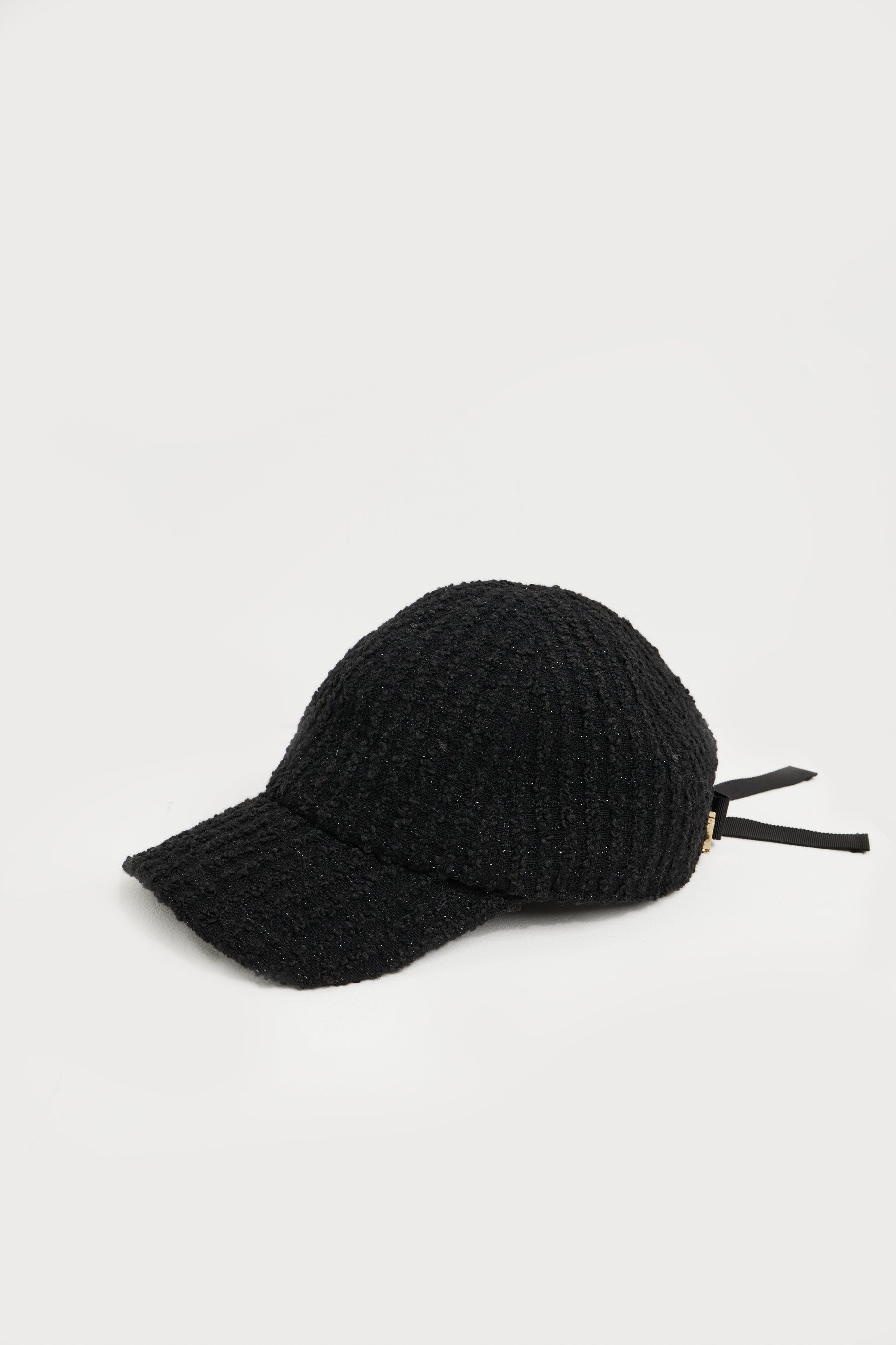 後払い手数料無料】 最終値下げ 新品 herlipto Ribbed Velvet Cap tdh