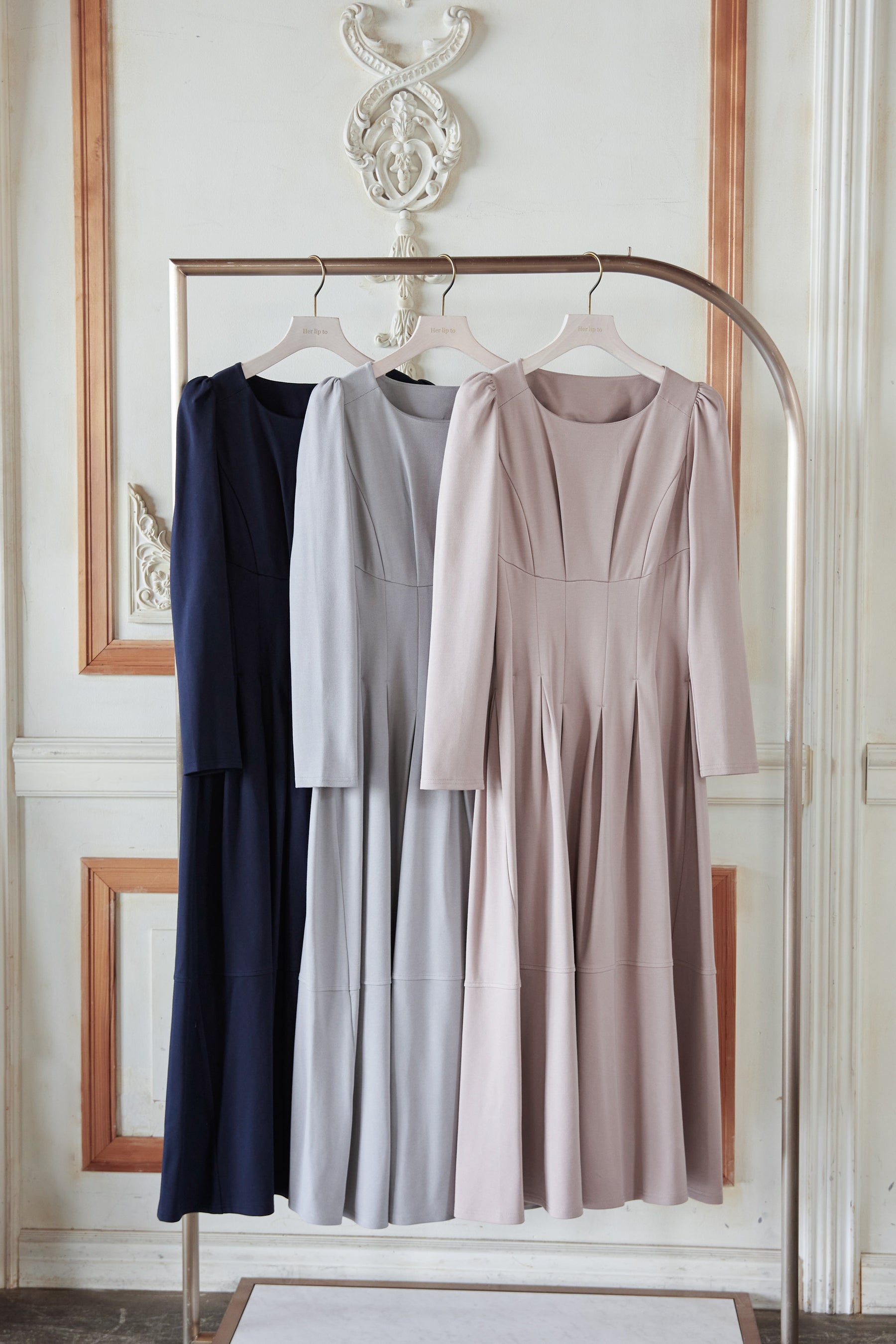 とっておきし新春福袋 herlipto Marylebone Pearl Midi Dress tdh