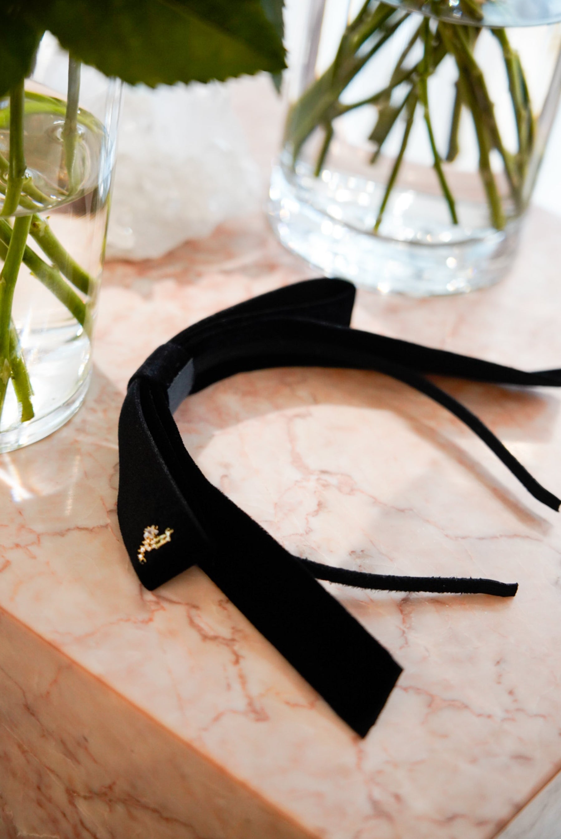 安い Herlipto Velour Ribbon Headband academiatlc.com