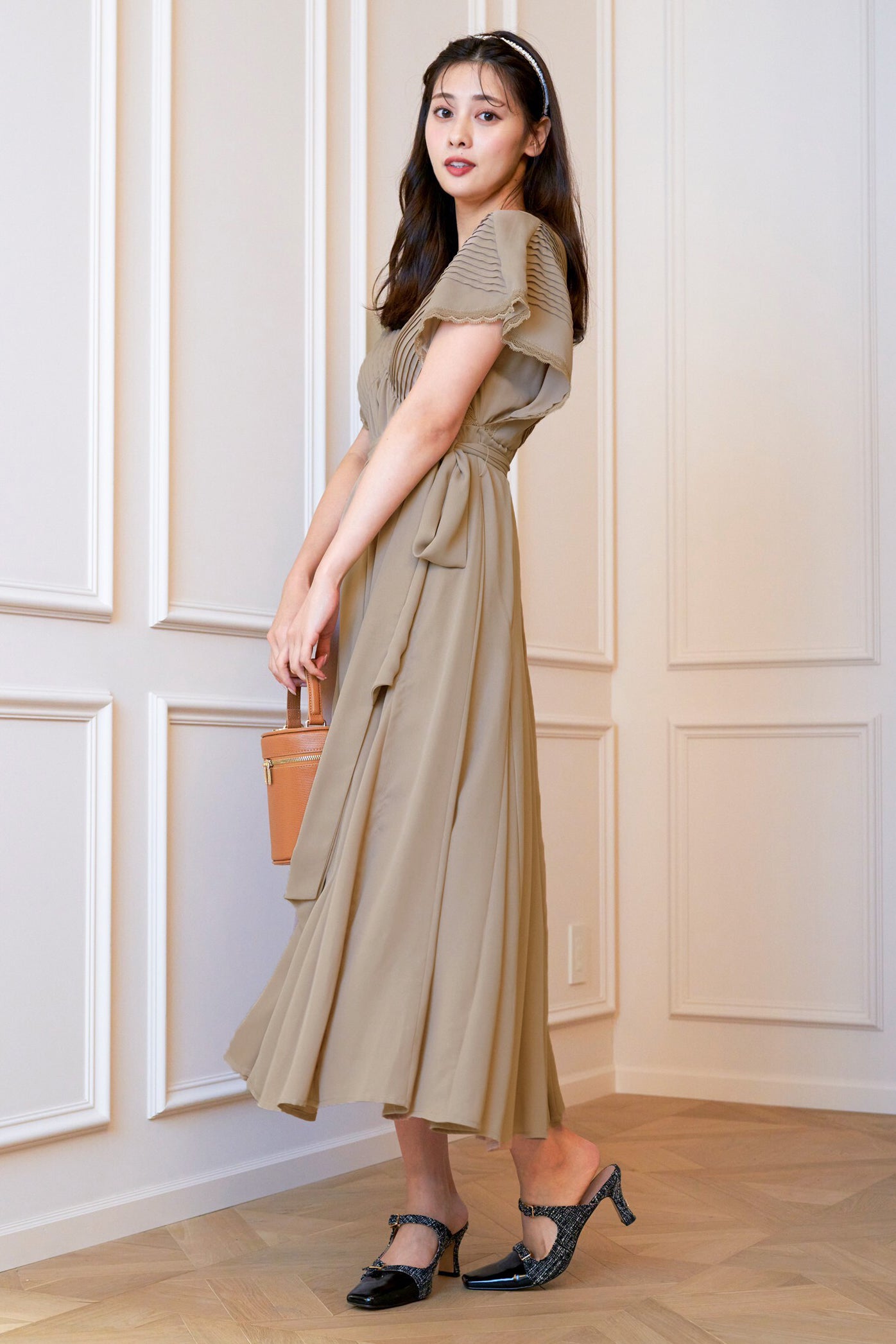 Herlipto Bon Voyage Belted Long Dress | www.darquer.fr