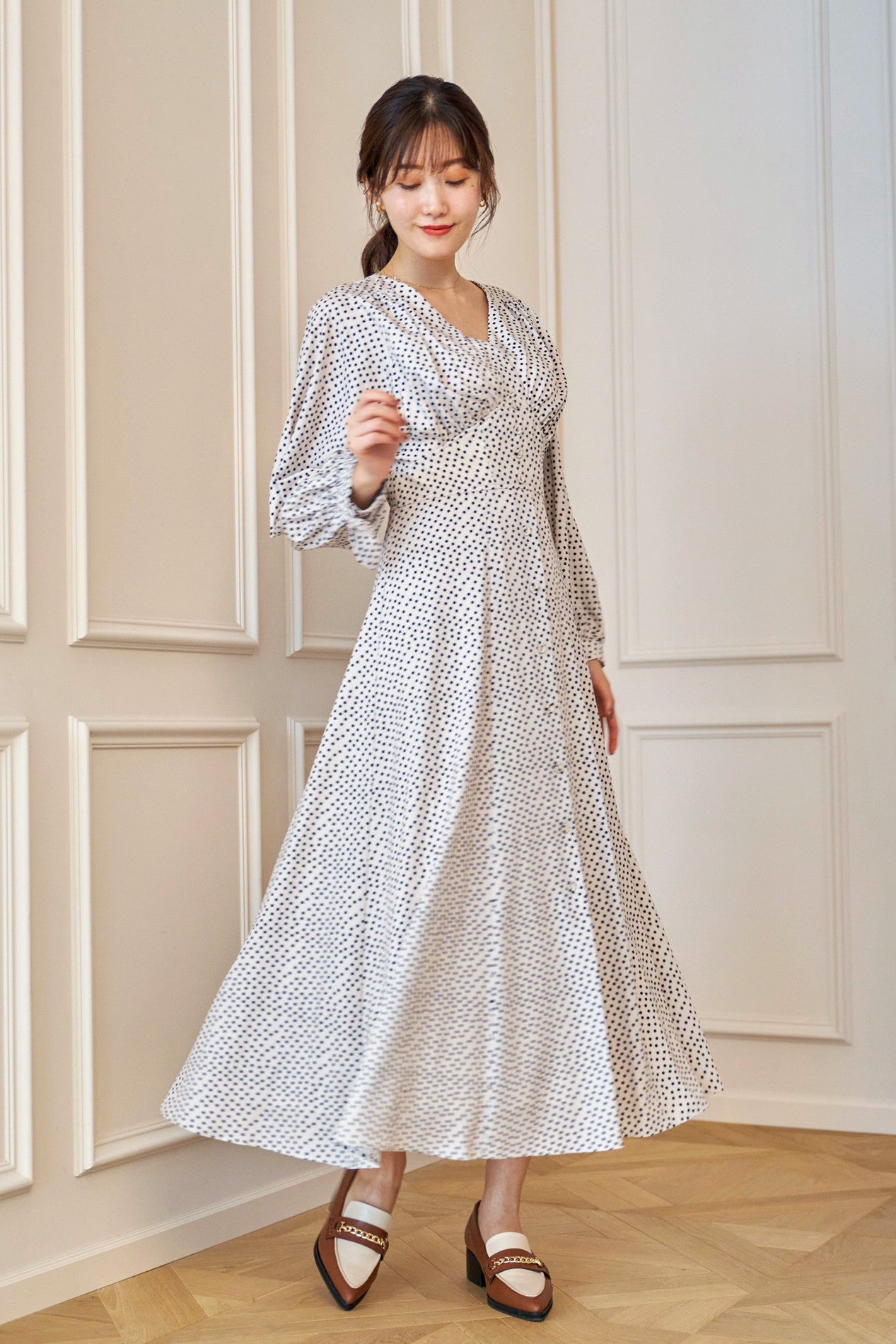 ロングワンピースHerlipto Lyon Polka-Dot Long Dress - ロング