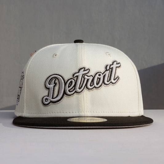 EXCLUSIVE NEW ERA 59FIFTY MLB DETROIT TIGERS 100 SEASONS NAVY / MAROON UV  FITTED CAP