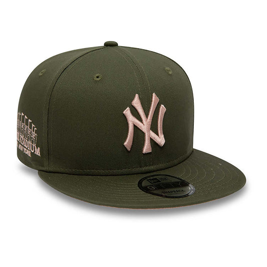 New York Yankees Clubhouse 950 Black/White