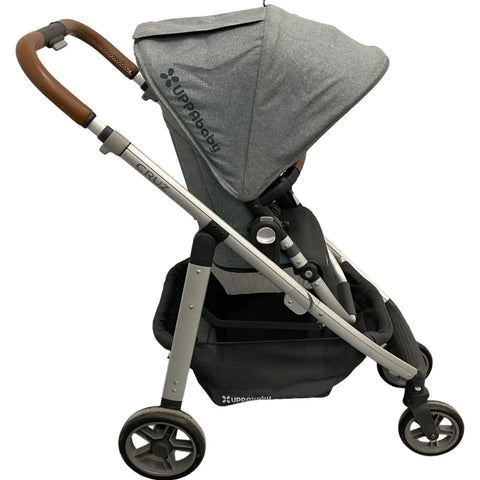 UPPAbaby Vista V2 gently used stroller, one of the best strollers 2023