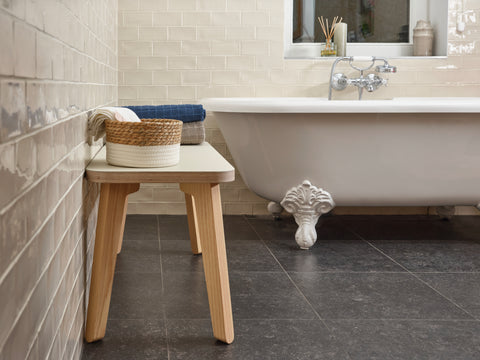 Salle de bain avec meuble éco-responsable SKOG DESIGN