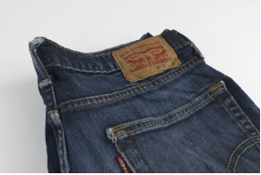 LEVI'S 541 JEANS