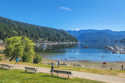 5 meilleures balades estivales en vélo électrique à Vancouver - Deep Cove