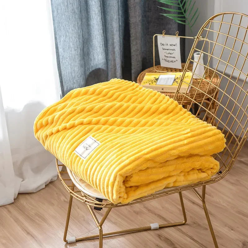 Product Image for Câlinéa – Plaid Ultra Komfortabel for Sofa og Seng, Gul / 120cm x 200cm