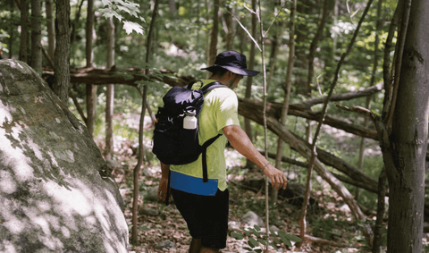 wear a hat in hiking