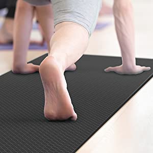 Waterproof & Anti-Slip yoga mat