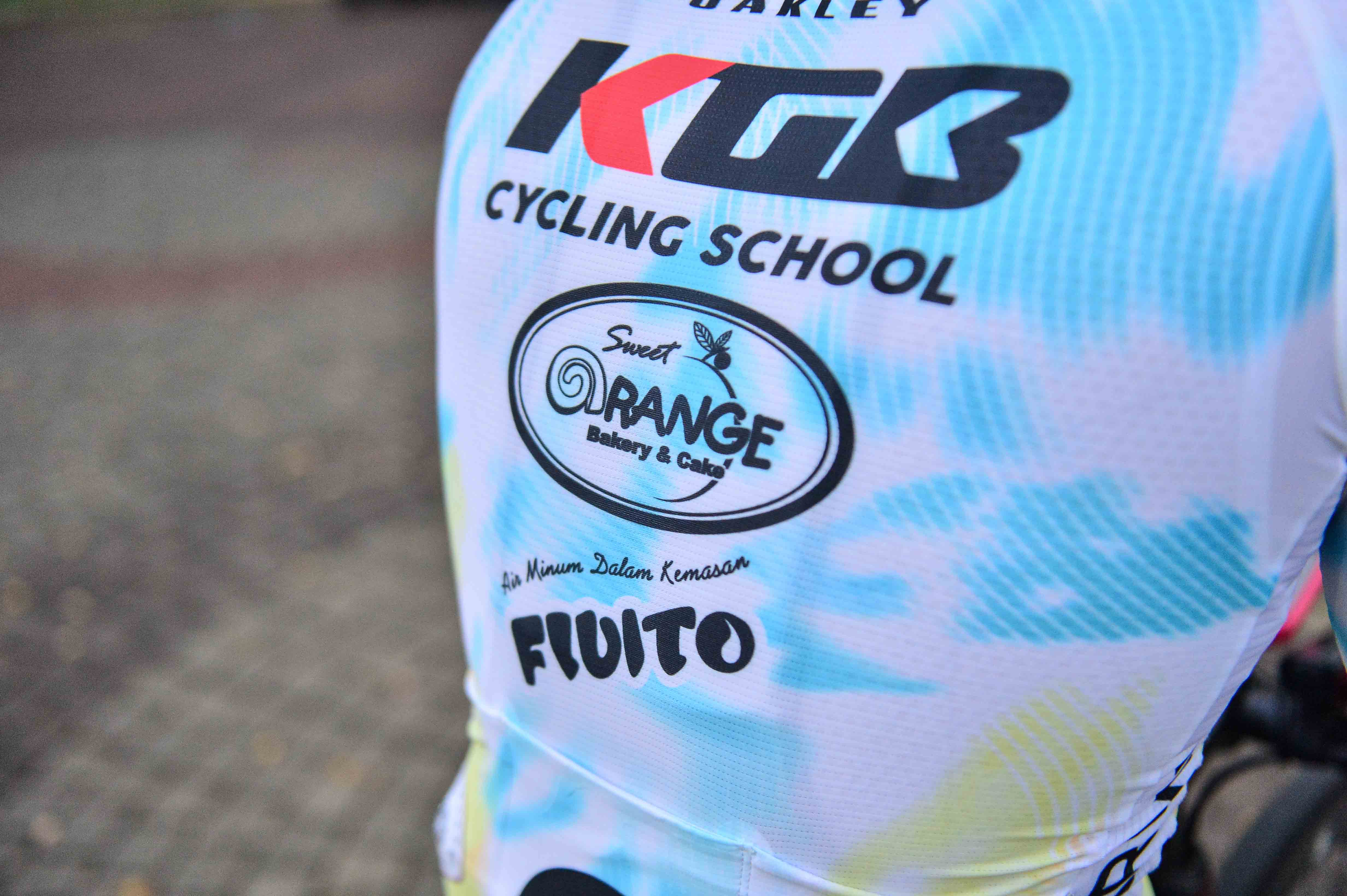 KGB Cycling School: Launching Jersey Aurora Sekaligus Umumkan Kelulusan Member