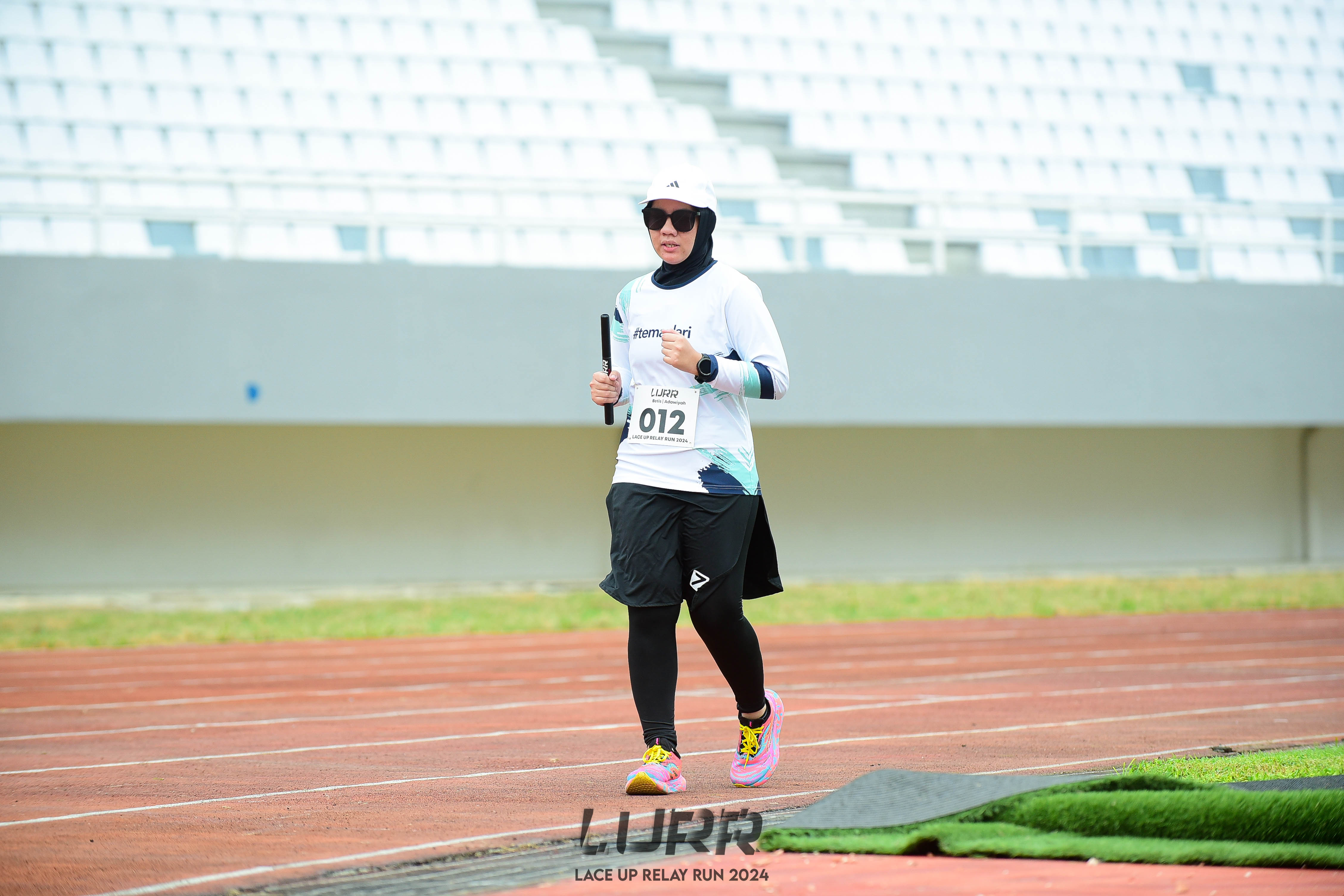 Lace Up Relay Run Sukses Tarik Minat Ratusan Runners di Palembang
