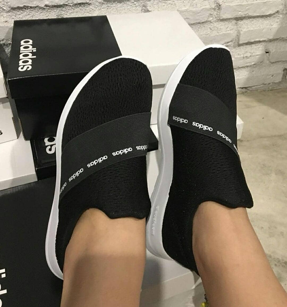 adidas slip on refine