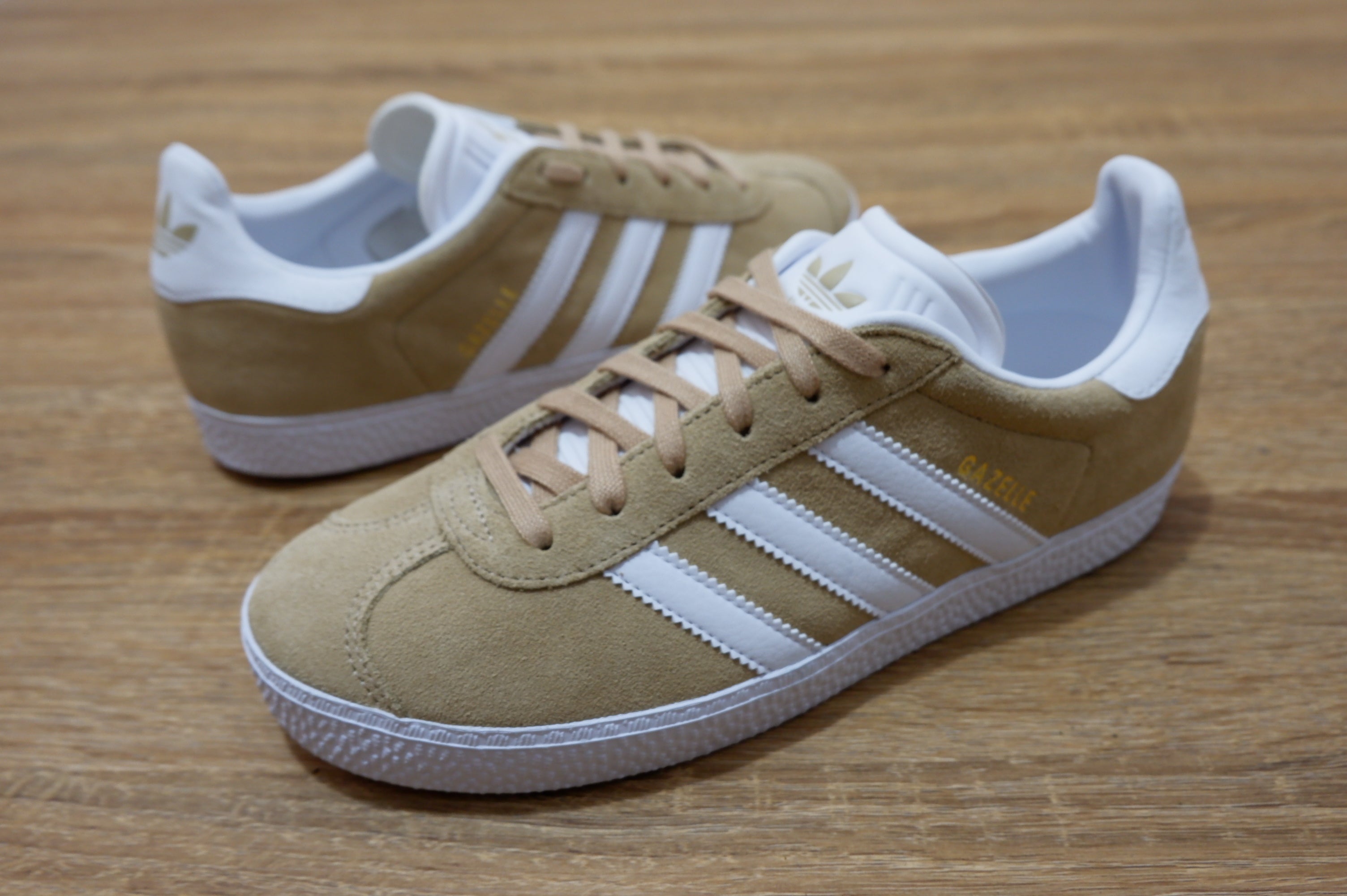 adidas gazelle sport chek off 64 