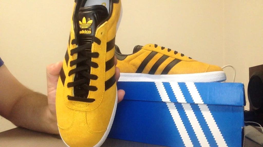 gazelle mustard yellow