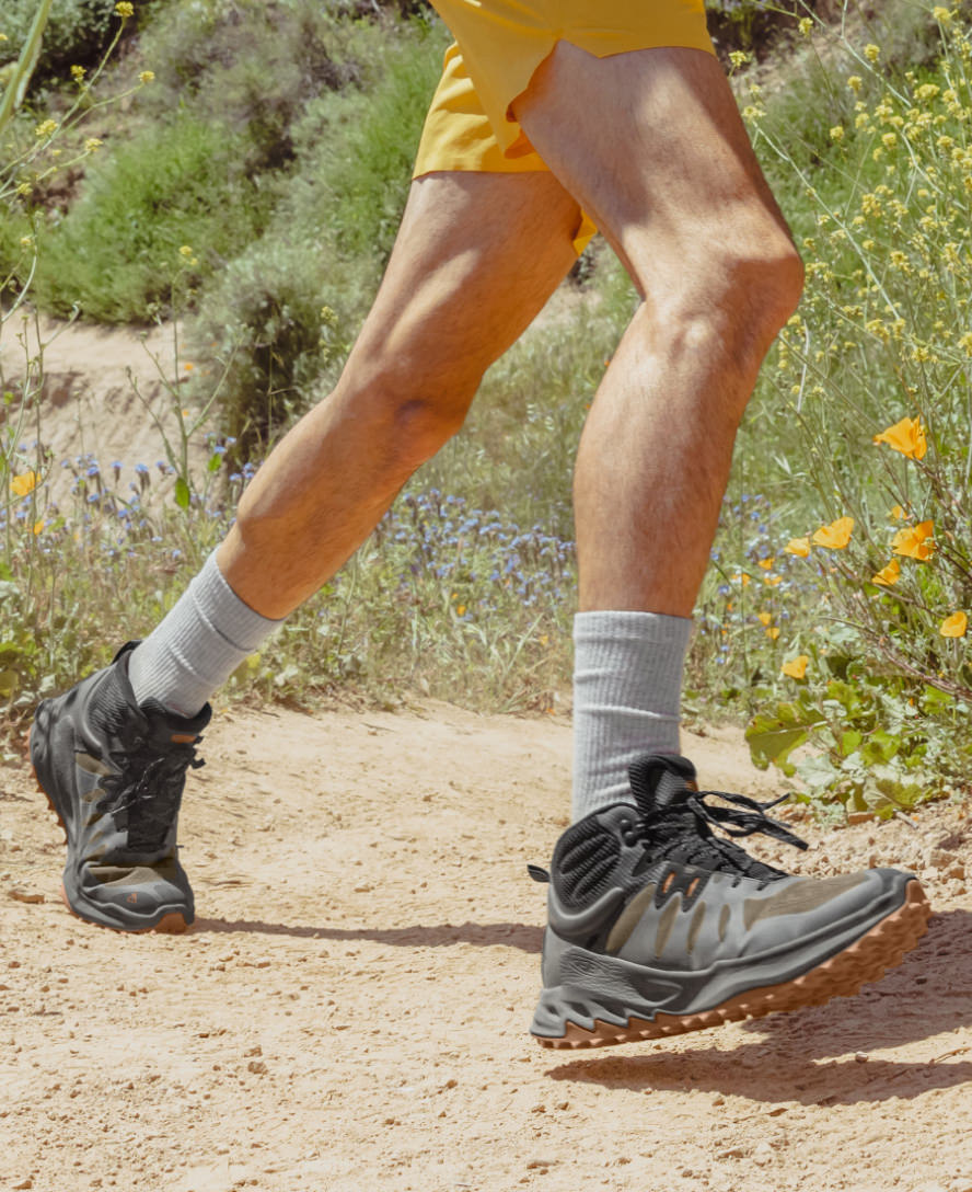 Men's Zionic Mid Height Waterproof Black Hiking Boot