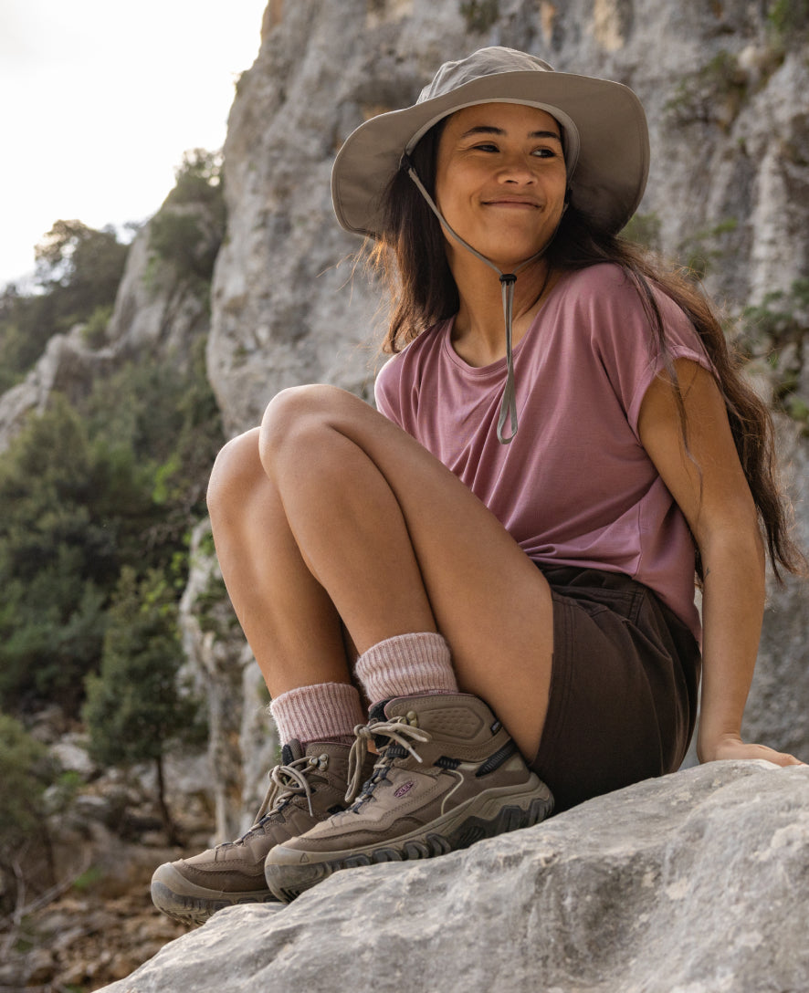 Women's Targhee IV Mid Height Waterproof Leather Hiking Boot 