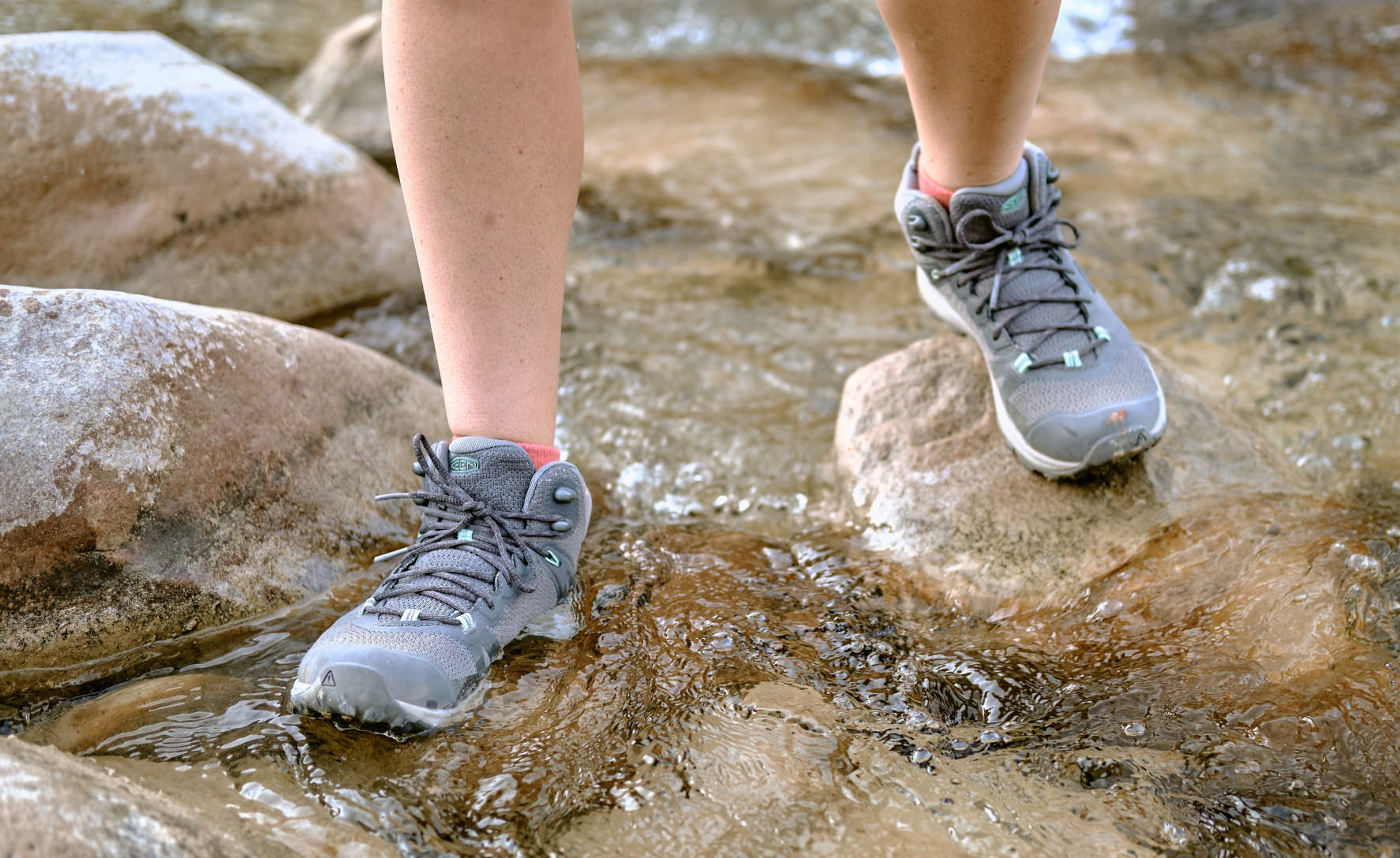 Women's Weatherproof & Water Resistant Boots & Shoes