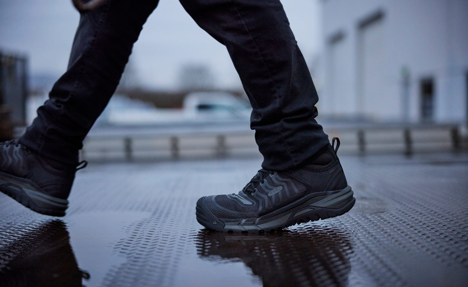 kapsel De gasten Hen Men's Carbon-Fiber Toe Work Sneakers - Kansas City Mid | KEEN Footwear
