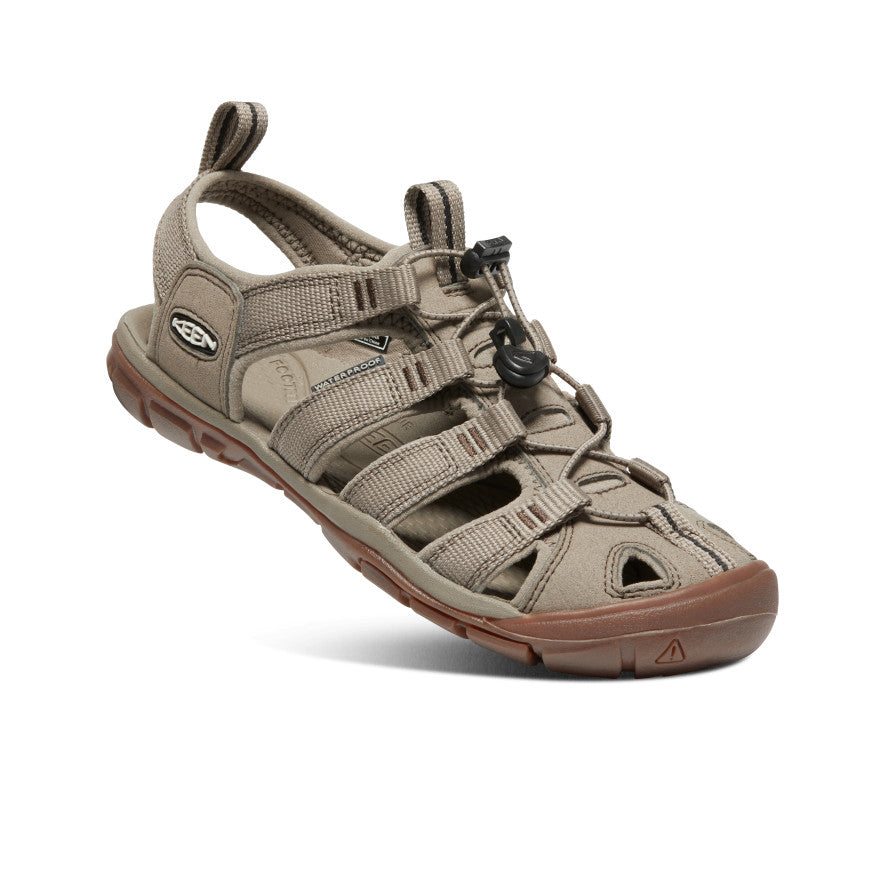schade Supplement Kolibrie Women's Brown Lightweight Water Sandals - Clearwater CNX | KEEN Footwear