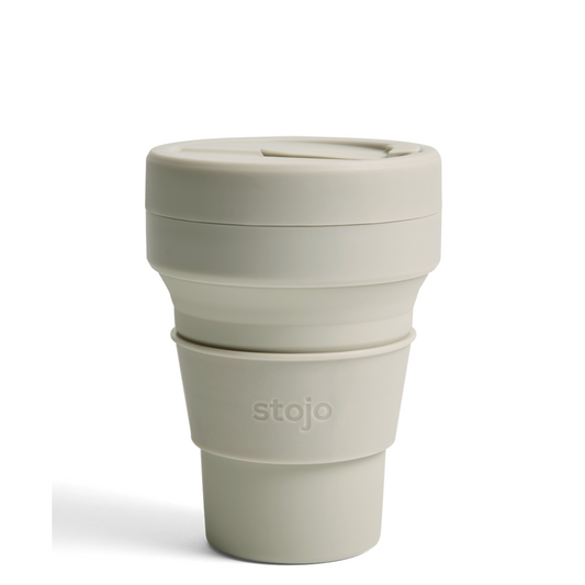 https://cdn.shopify.com/s/files/1/0607/4761/2415/files/Stojo-PocketCup-12oz-Oat-Main.png?v=1687248841&width=533