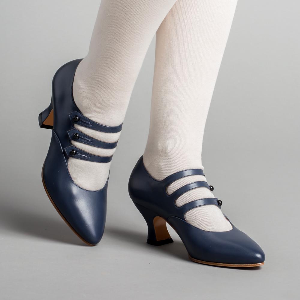 American Duchess United Kingdom: Bellatrix Women's Edwardian Shoes (Navy)